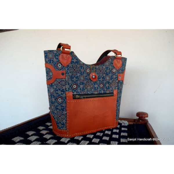 natural and artistic